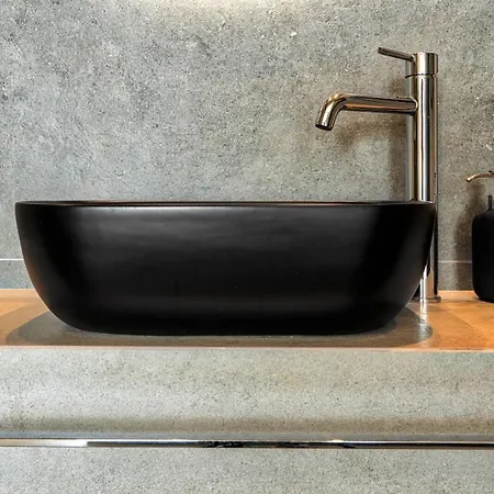 Ecstasy Luxury فيلة *