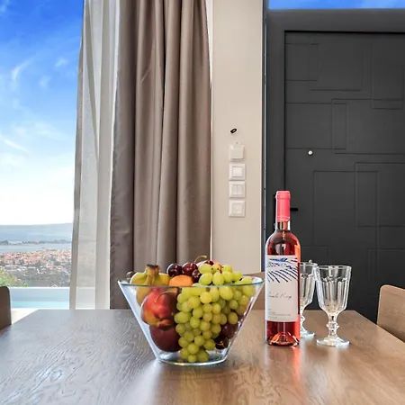 Ecstasy Luxury فيلة