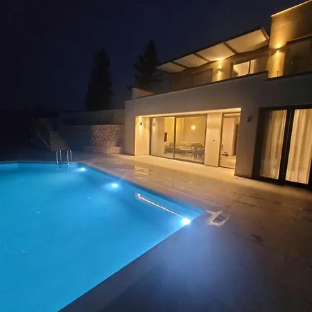 Villa Ecstasy Luxury *