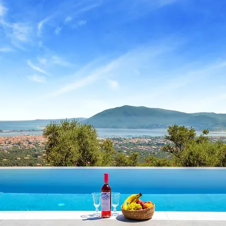 Ecstasy Luxury Villa Apolpaina