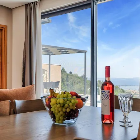 Villa Ecstasy Luxury Apolpaina